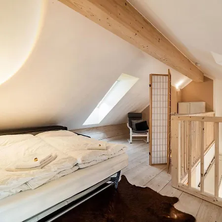 Apartment Near Area *