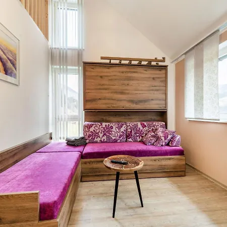 Apartment Near Area